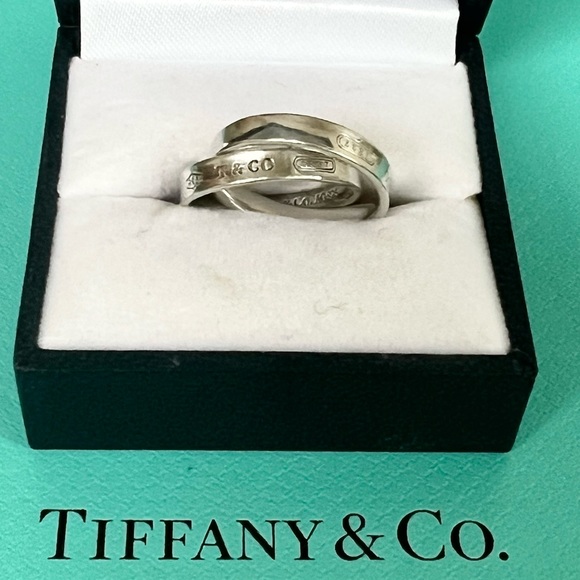 🔴Authentic TIFFANY & CO 1837 VintageSterling Silver Interlocking Circles Ring🔴 - Picture 3 of 11